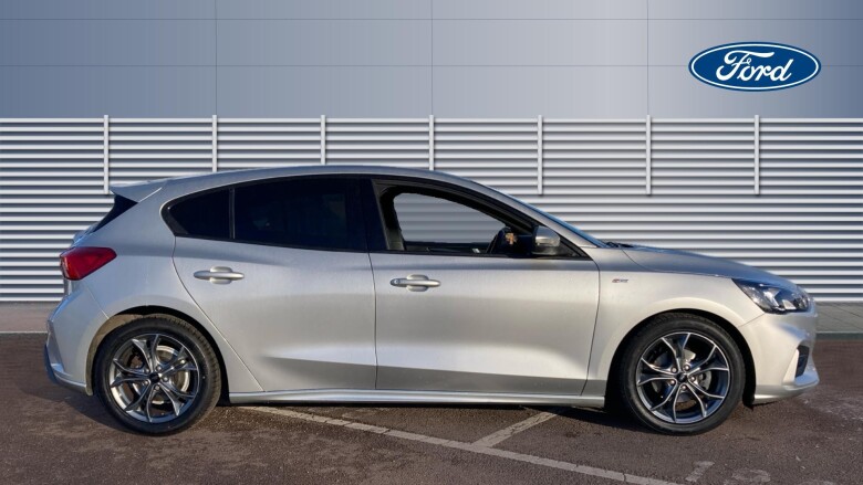 Ford Focus 1.0 EcoBoost 125 ST-Line 5dr Petrol Hatchback